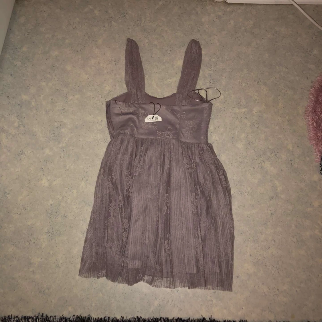 Super söt kort klänning  - 90