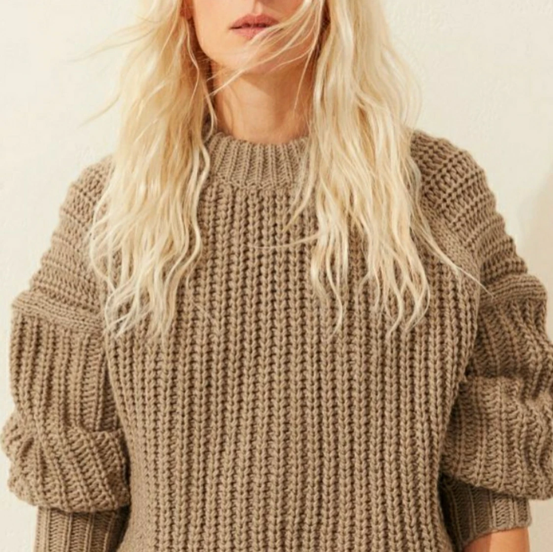 Stickad grön tröja från Hm - 90