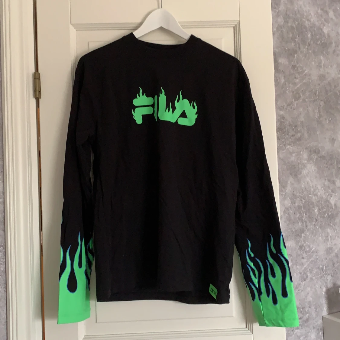 Filatröja med flammor  - 91