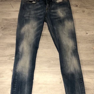 Reign jeans  - Super sköna snygga jeans 
