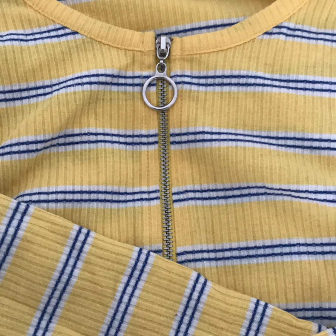 Topp från Bikbok  - 91