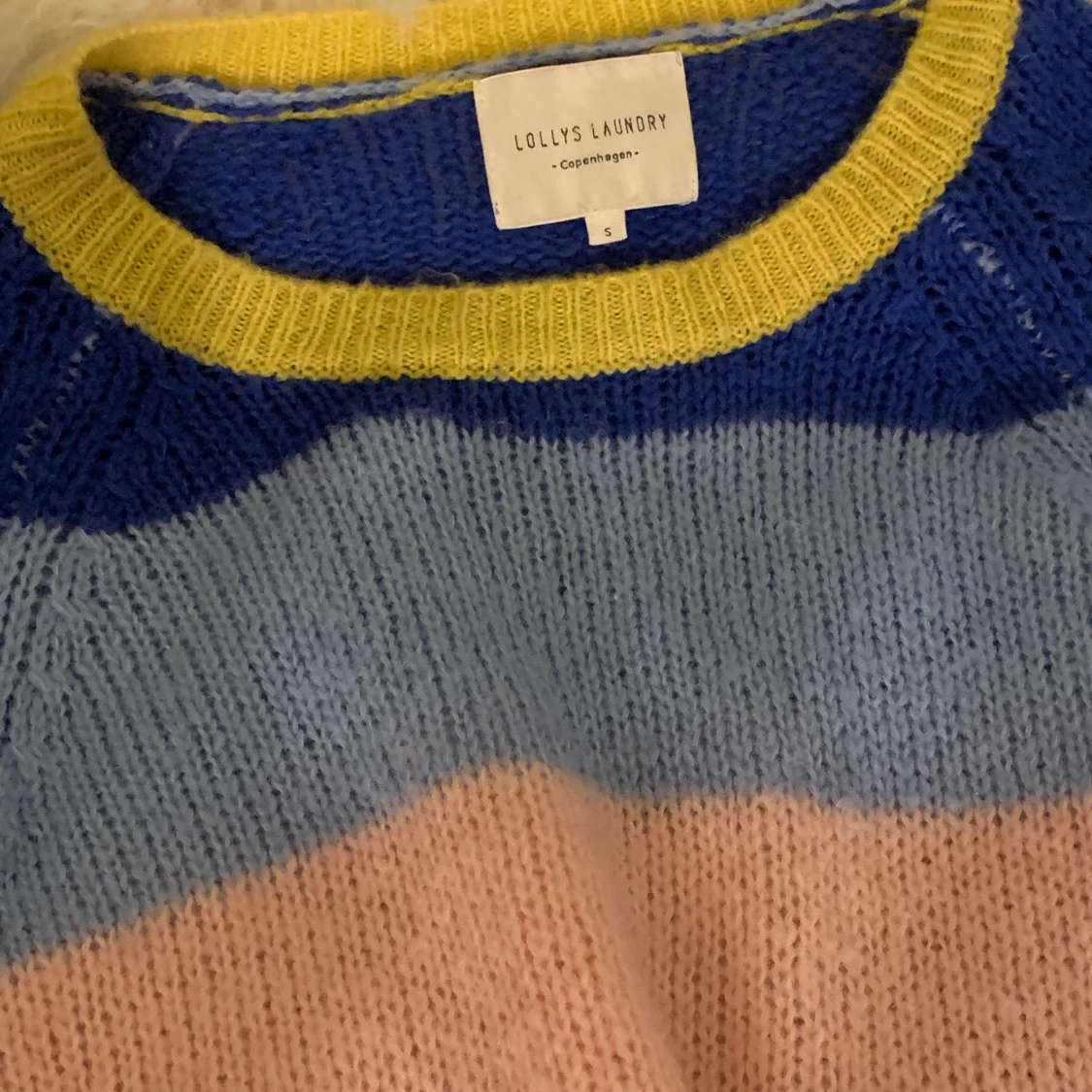 Stickad tröja  - 91