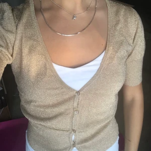 Vintage glittrig kofta - Så fin, xs-s! Guldfärgad/beige . Linne ingår inte 