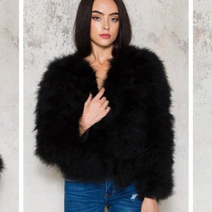 DM retro pälsjacka - Nypris: 1200kr.  Pälsjacka från DM i nyskick, endast testad. Inköpt för ca 1 år sedan. Passar en S/M 