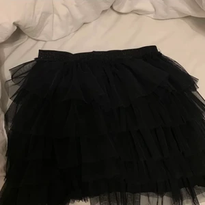 Zara kjol  - kjol från zara i stl 13-14 år (164cm) sk