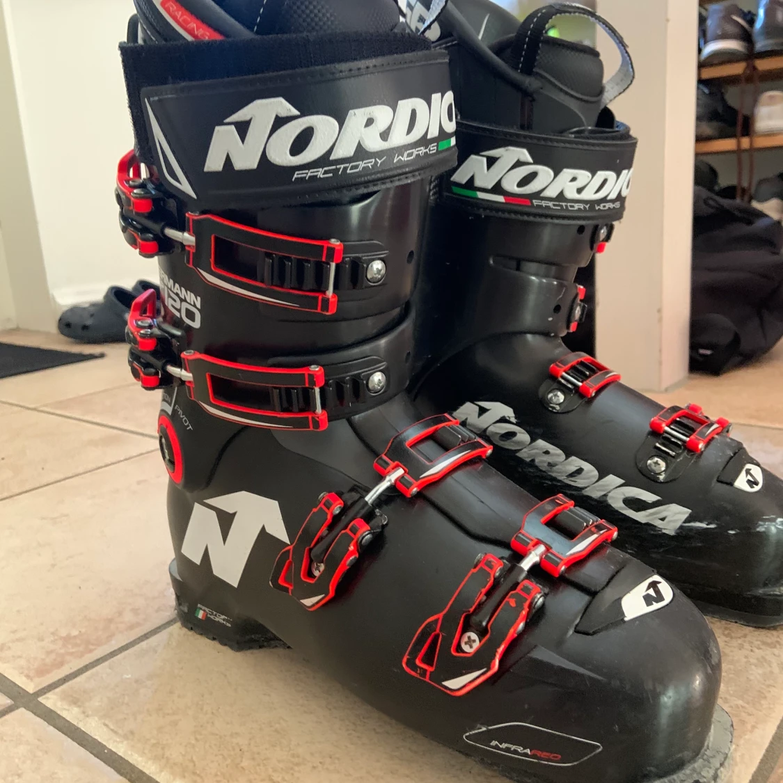 Nordica pjäxor - 90