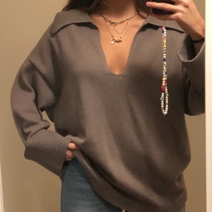 Zara knit  - Selling this cute Zara knit. Size S but fits very oversized, cool brown color. Payment only through bank transfer :)