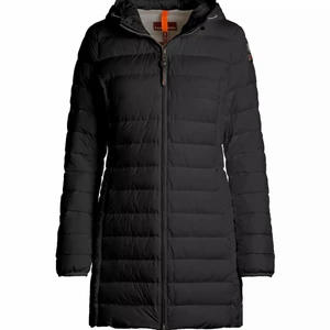 Parajumper Irene - Svart - Svart, figursydd lättviktsdunjacka från Parajumpers i längre modell. Yttertyg i polyester. Två framfickor och två bröstfickor med dold dragkedja framtill och en innerficka. Luva med dragsko samt broderad ikonisk tygpatch på vänster ärm och ventilationshål vid armhålorna. Stängs med tvåvägsdragkedja.