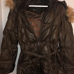 Rock&Blue Jacka - Gammal r&b jacka, säljs i samband med 3 andra (Hollies, Garoff och H&M) jackor för 2500. Priset ovan är endast för denna jacka!