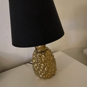 Lampa - Bordslampa ny skick