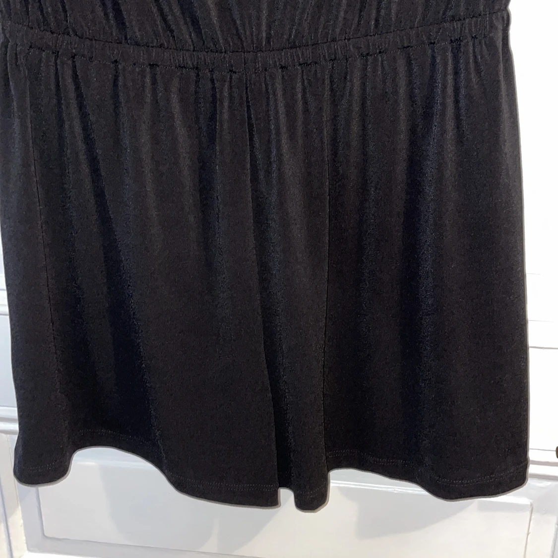 Byxklänning svart - 90