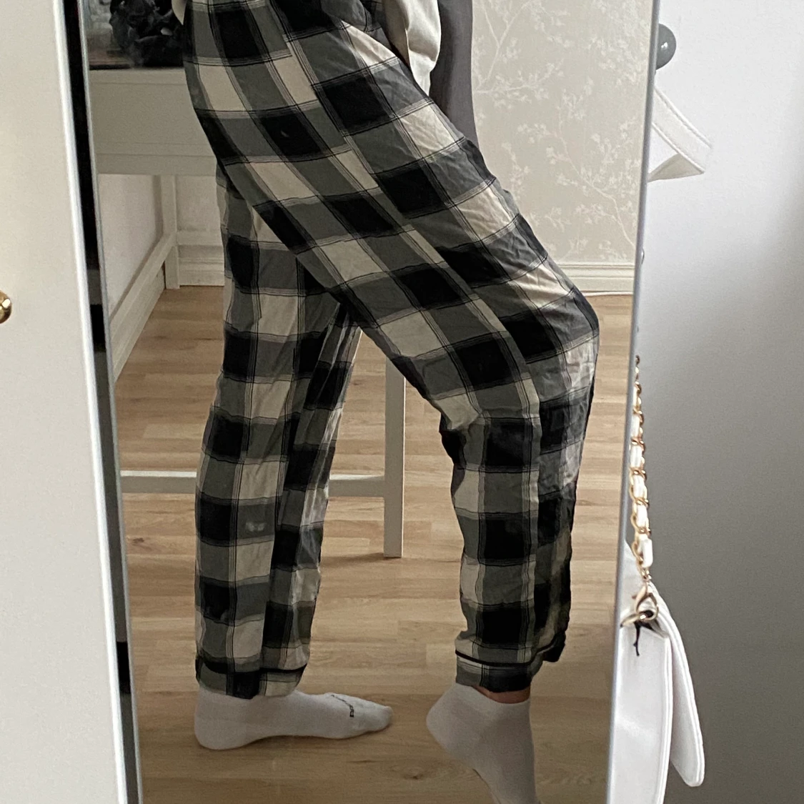 Rutiga pyjamasbyxor