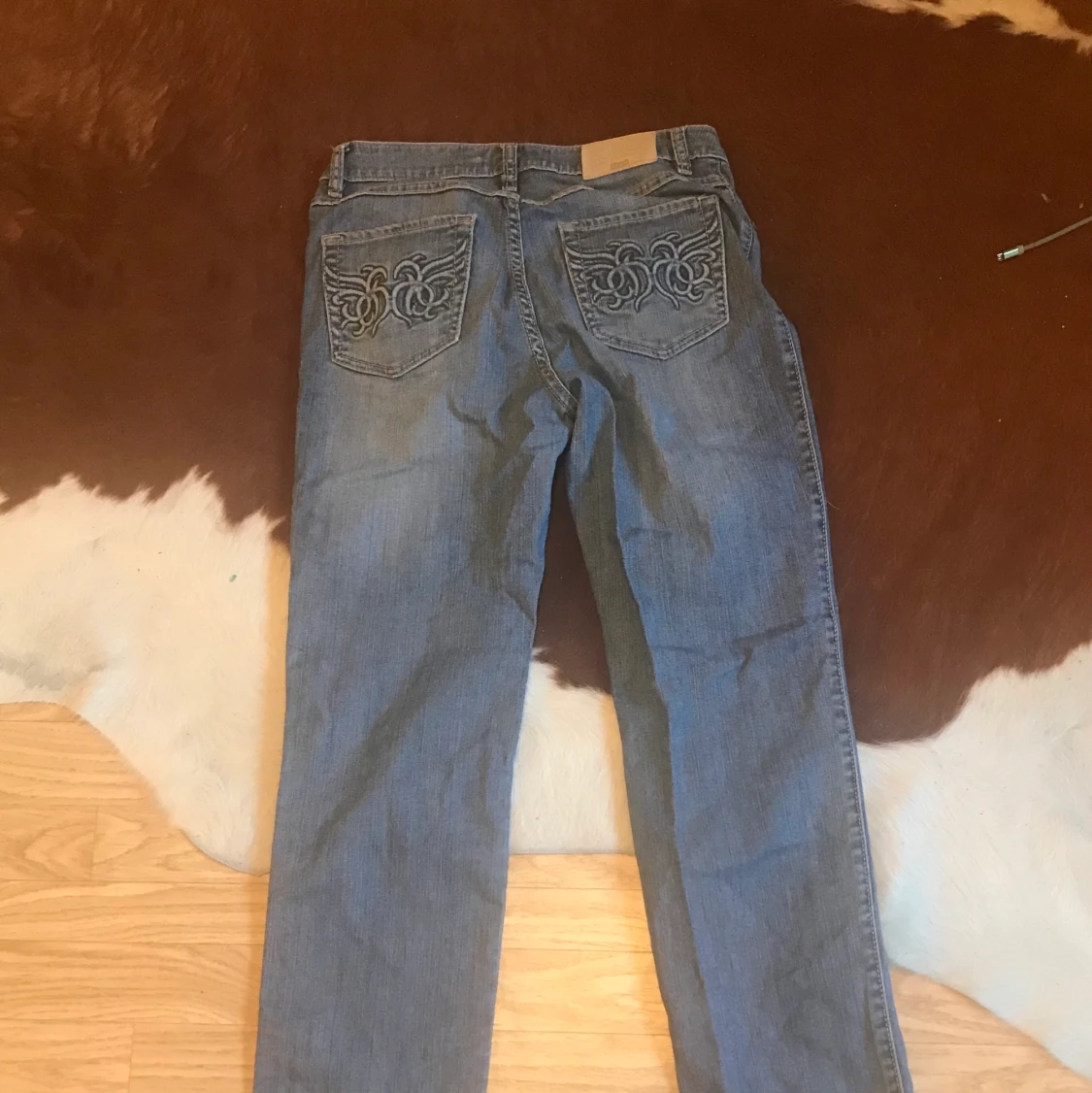 Snygga y2k jeans strl 38 - 90