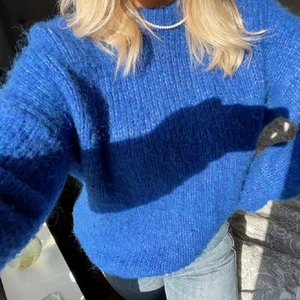 Jättefin klarblå tröja!! - Lägger upp igen pga oseriös köpare☺️