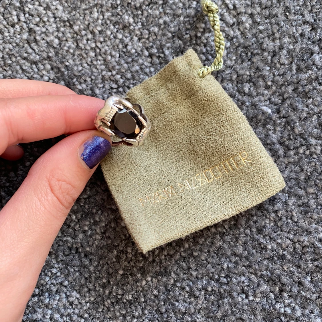 Maria Nilsdotter ”Jaw Stone Ring”