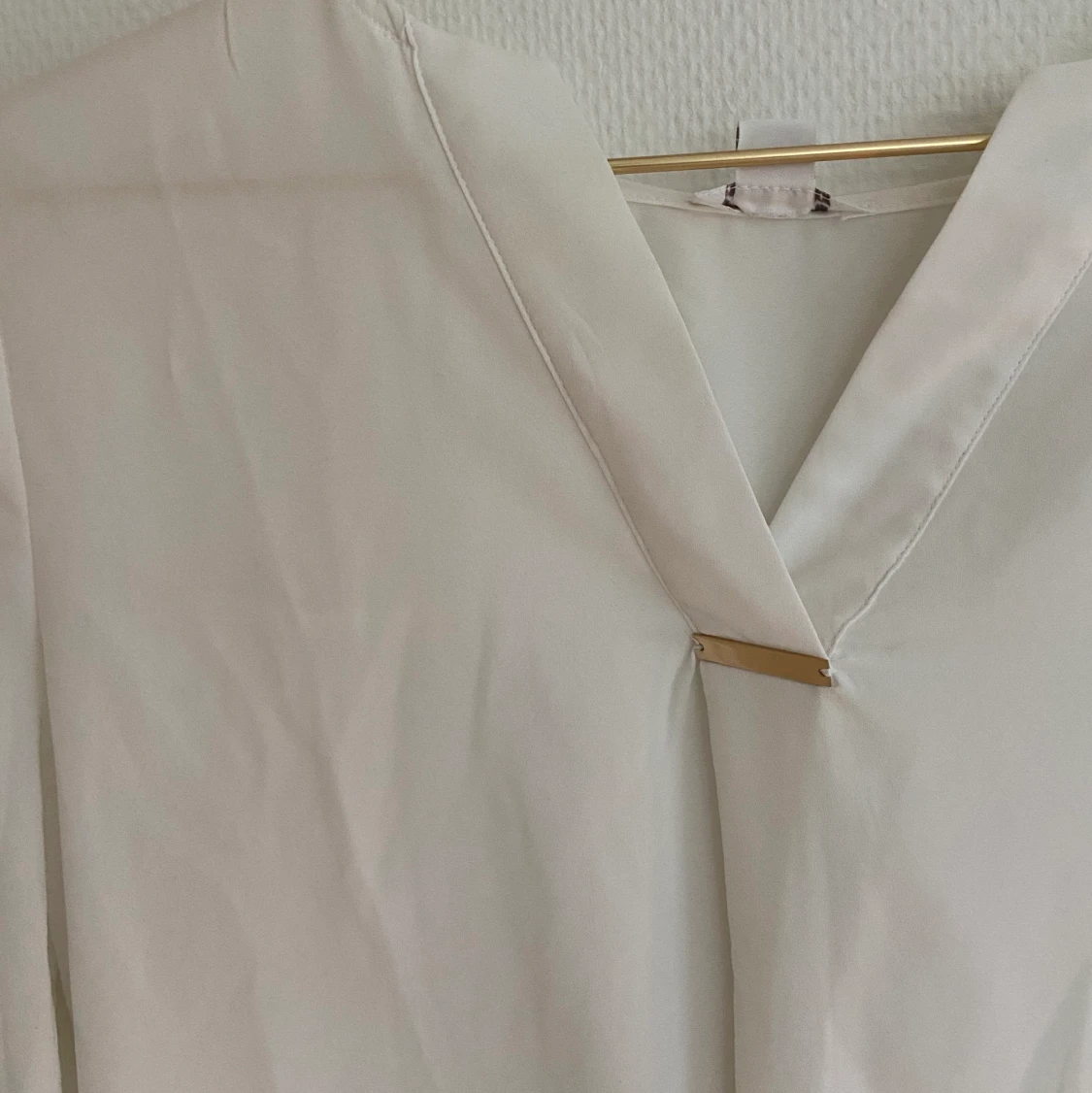 En fin vit blus  - 90