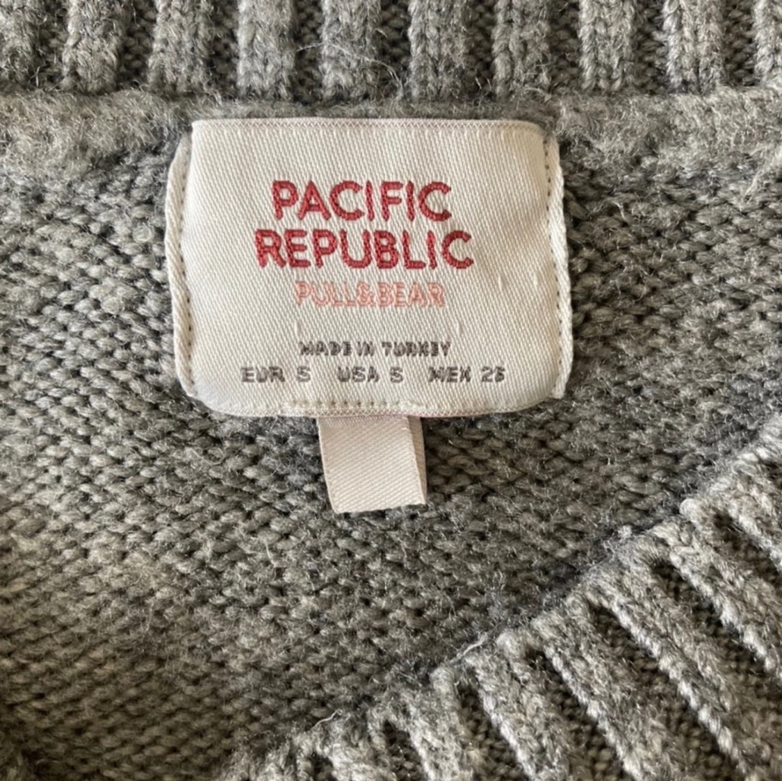 Pull and bear jumper  - 91