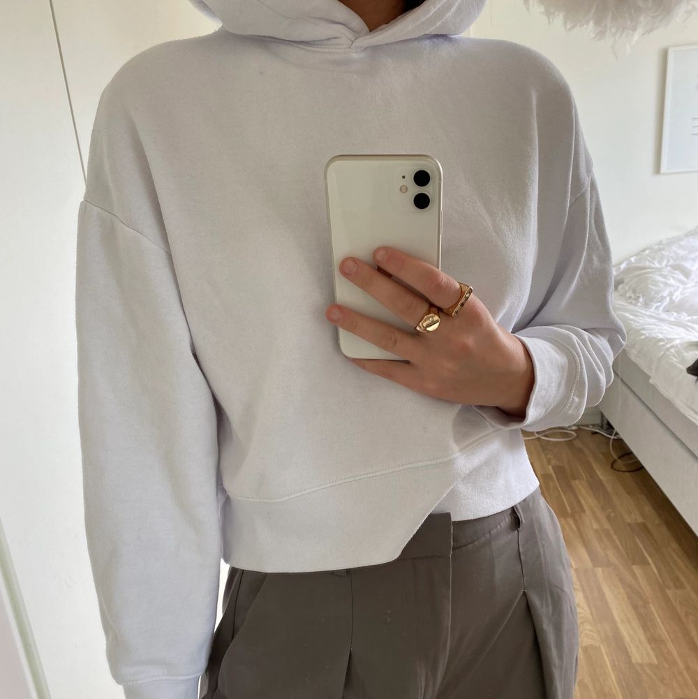 Vit hoodie - Zara | Plick Second Hand
