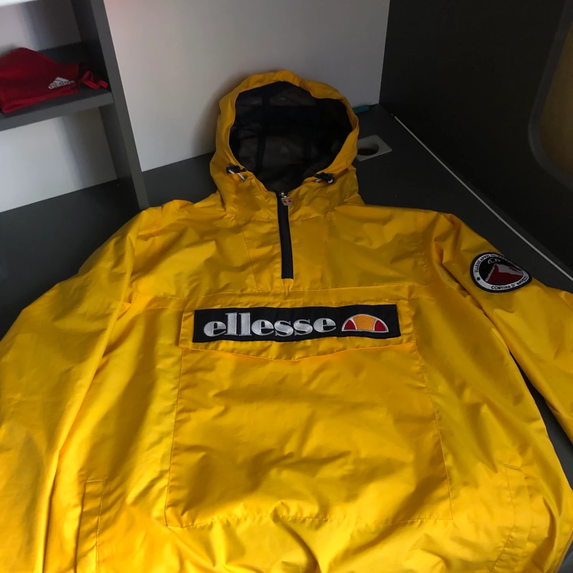 Ellesse regn/vår/ höst jacka - 90