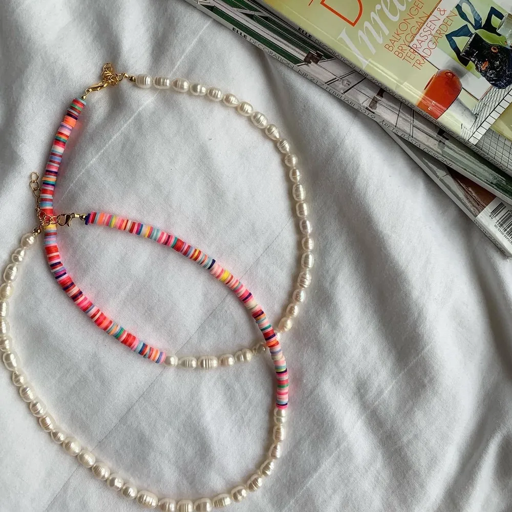 Kolla in mer på Instagram: @aliceruthjewelry✨ Gör dessa själv av äkta pärlor för 249kr! Frakt endast 12kr🥰🥰. Accessoarer.