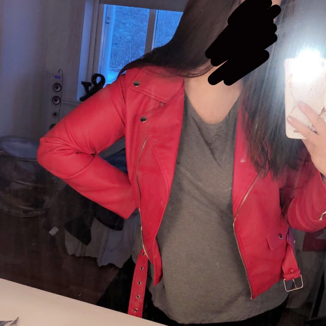 Röd skinnjacka  - 91