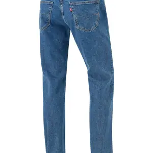 Vintage blåa Levi’s 514 Jeans, W 33 L 34 ( skulle säga att det passar alla från XL- S beroende på hur man vill att de ska sitta) , pris: 250 eller högsta bud :)