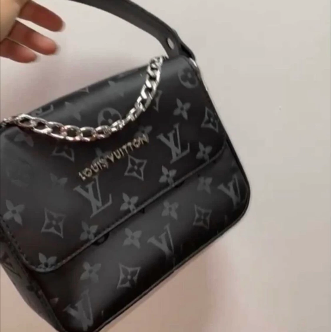 Liten söt väska  - 90