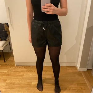 Winter black short  - Size 38, comfy, good condition 