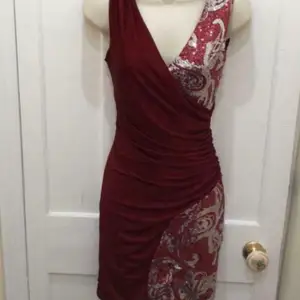Raspberry red dress in excellent condition size 8/10 colour raspberry red 