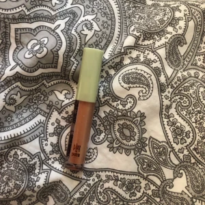 Läpp glans - Läppglans från pixi. Aldrig använd! 