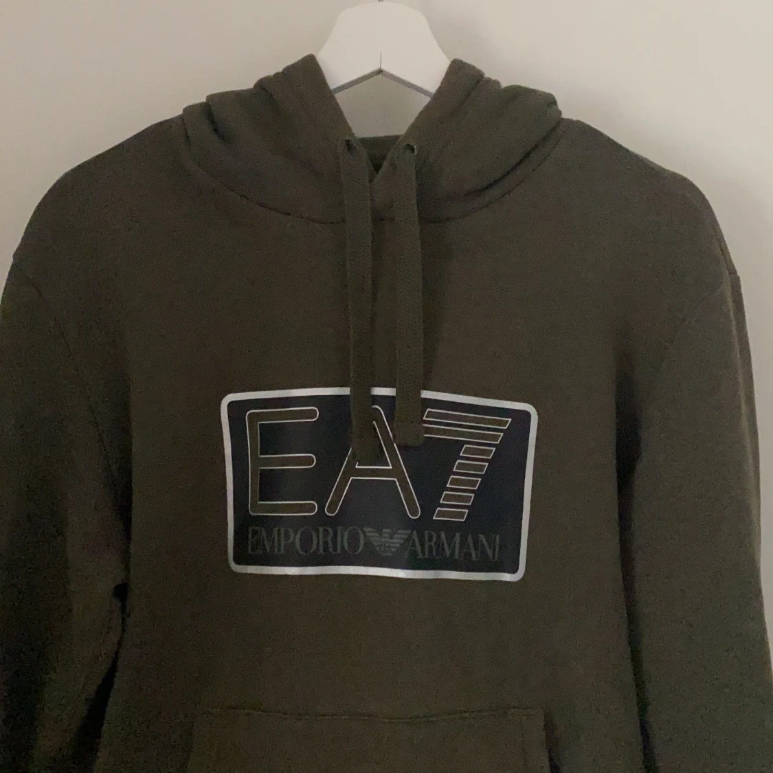 EA7 hoodie storlek L  - 90