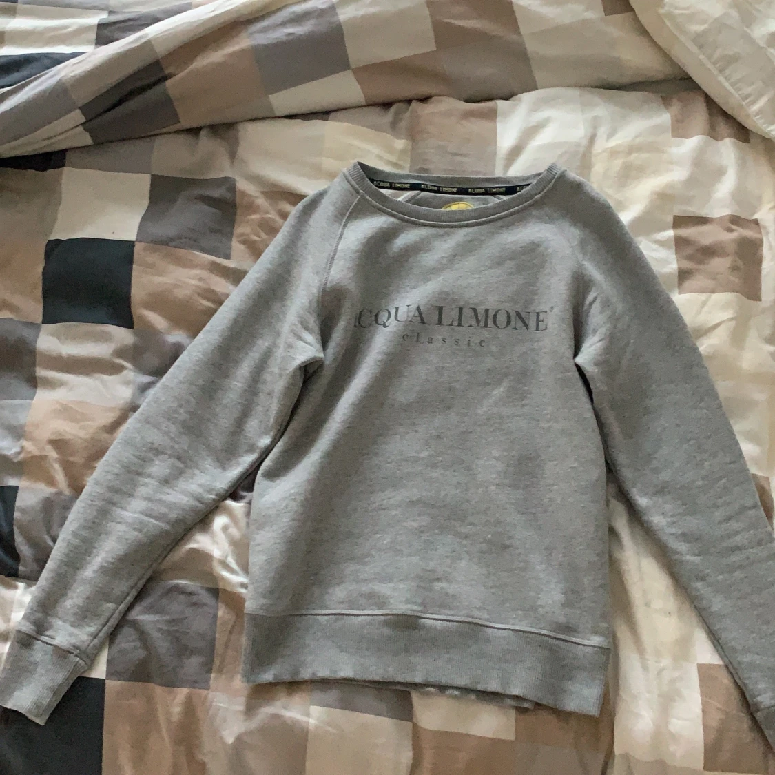 Acqua limone tröja storlek M