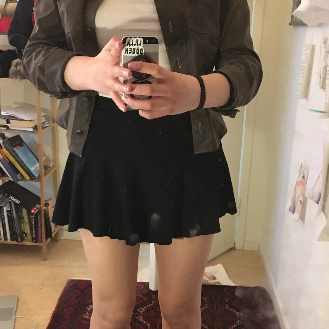 Kort kjol med trampstamp - 90