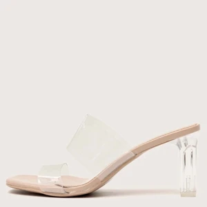 Klackskor - Aldrig använda, storlek 39, man står för frakten själv