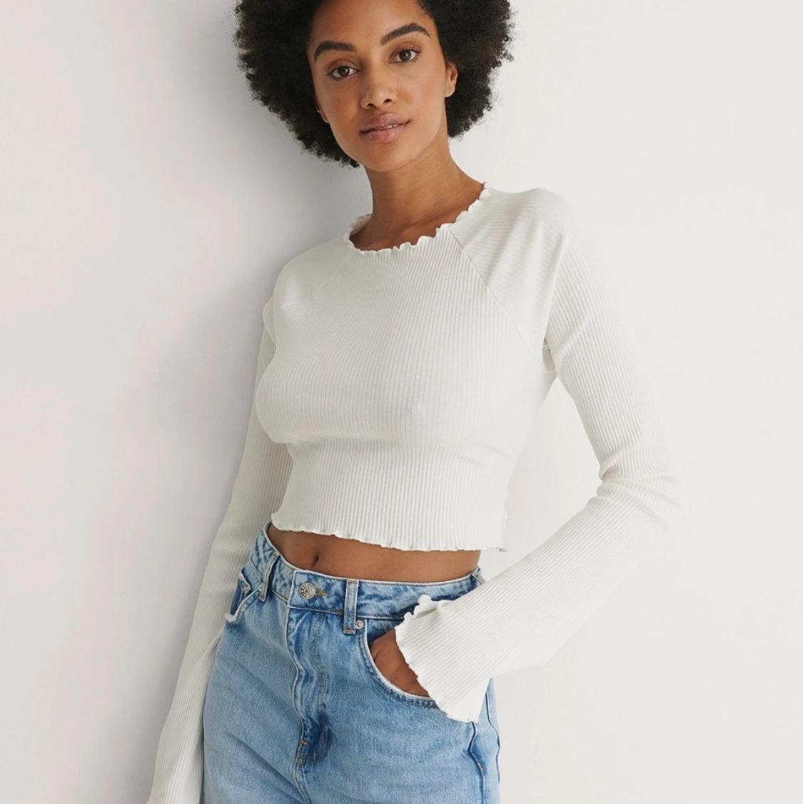 Ribbad tröja med öppen rygg  - 90