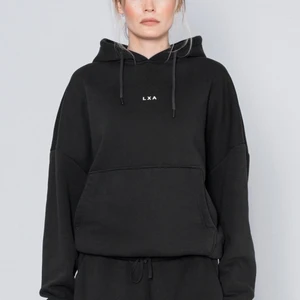 LXA Hoodie washed black  - Hoodie från LXA storlek XS/S. Knappt använd 