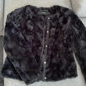 Jacka - Fake päls jacka 100+frakt 💜