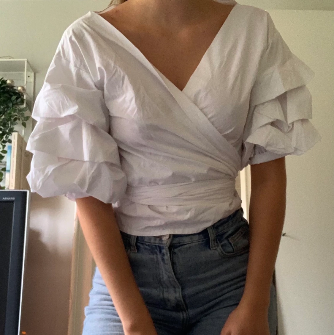 Vil blus med puffärmar - 90