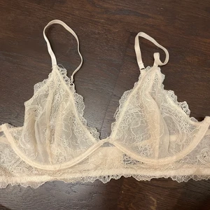 BRALETTE  - Superfin bralette, som ny. 95kr inklusive frakt