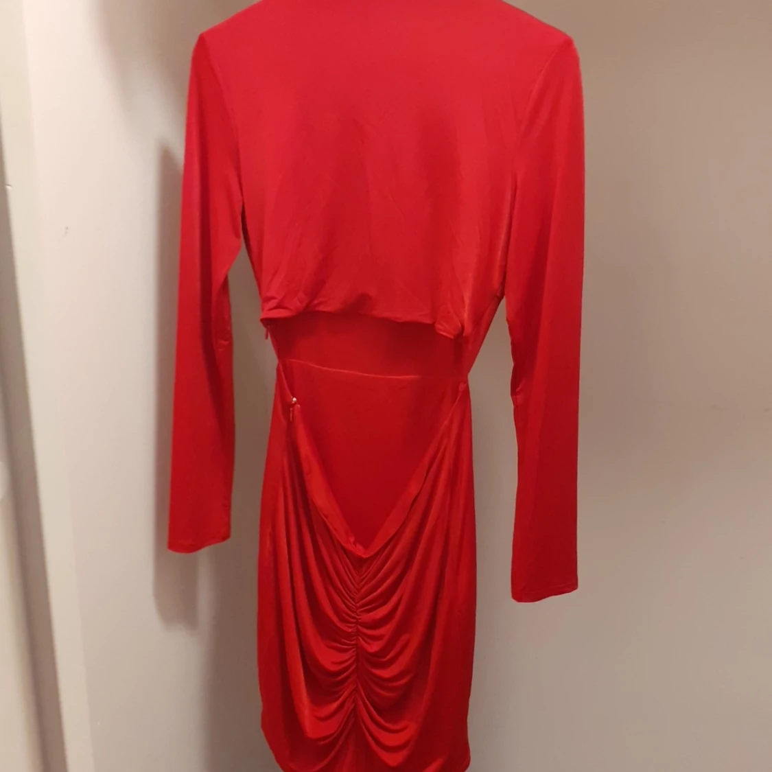 Röd klänning  - 91