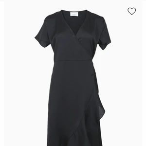 Neo noir  - Snygg neo noir strl M