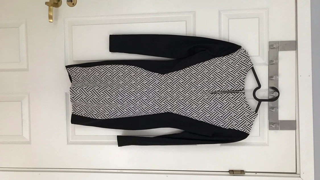 Formpassande klänning, strl 38 - 90