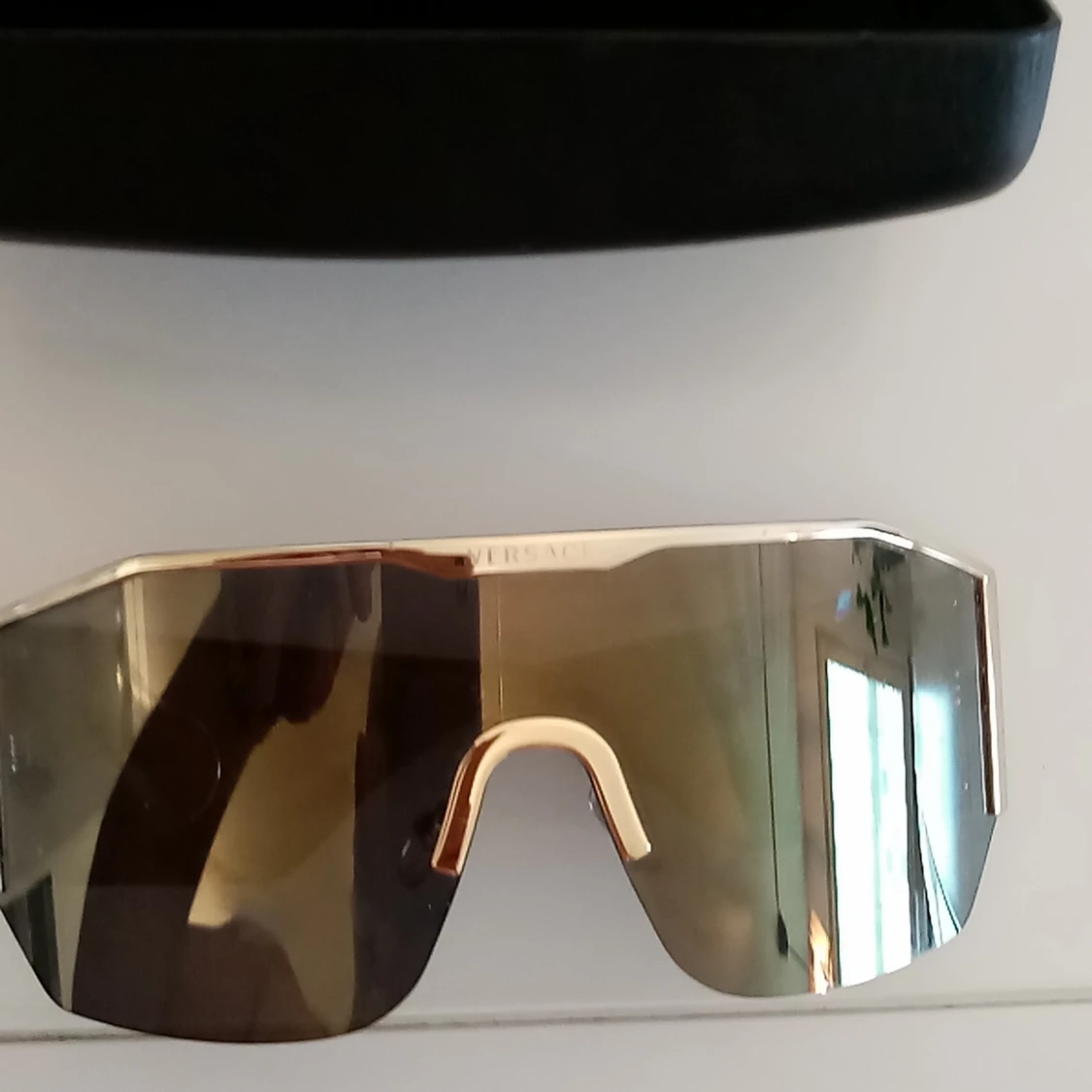 Versace glasögon  - 90