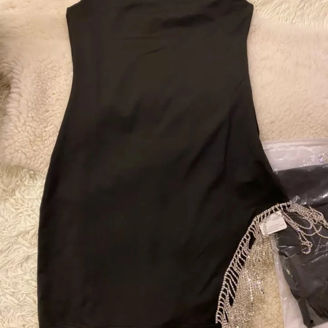 Mini black dress - 90