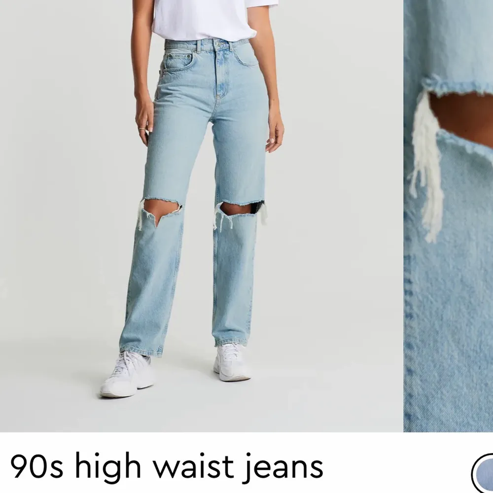Gina jeans i storlek 32. Säljer endast dessa då de tyvärr blivit lite för småa för mig. . Jeans & Byxor.