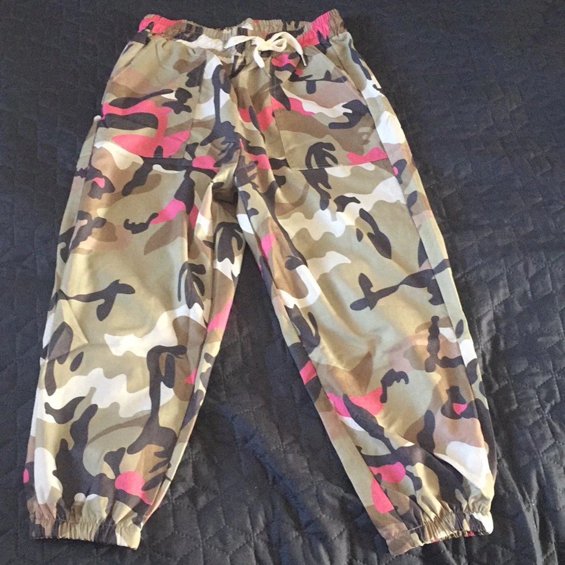 Byxor strl M längd 93- nya