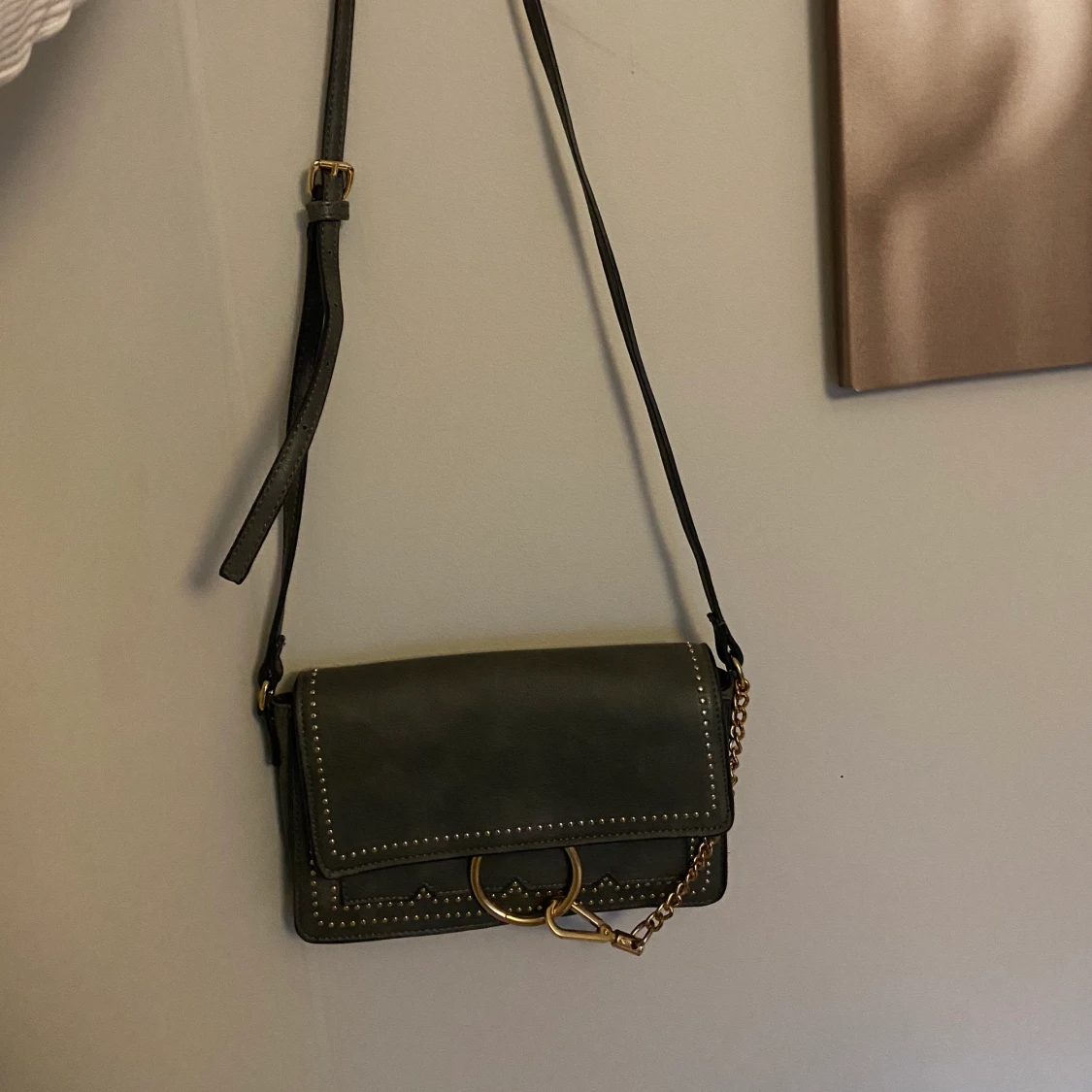 Mörkgrön väska - 90