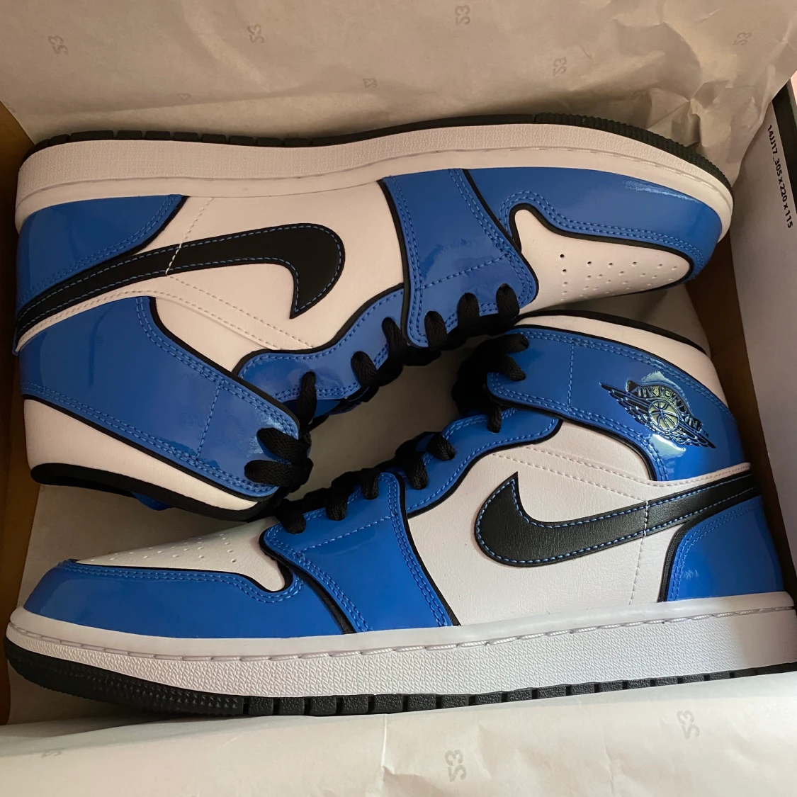 Jordan Signal Blue