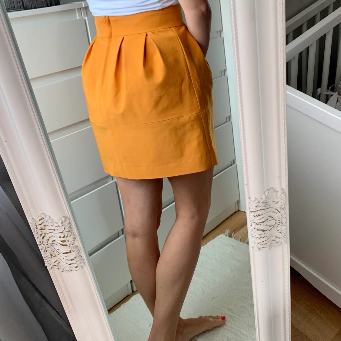 Gul kort kjol. XS-S - 90