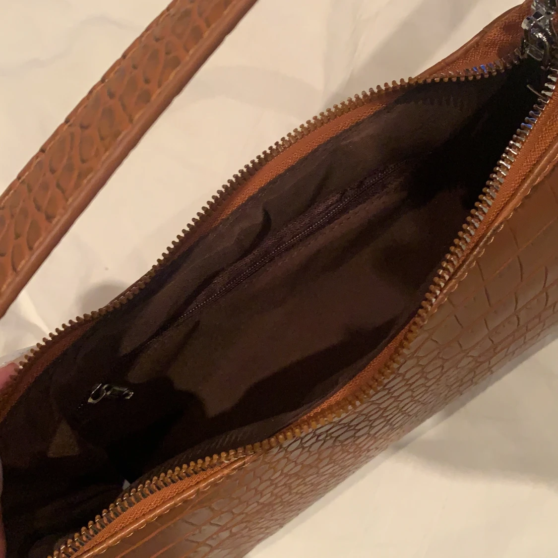 Brun handväska - 90